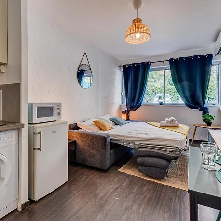 Apartmán Les Orangers - Wifi, Ac, 2 Pers